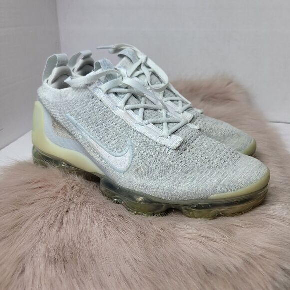 Nike Women Air VaporMax 2021 Flyknit ‘Phantom White Silver’ DJ9975-001 Size 8.5 - Picture 1 of 10